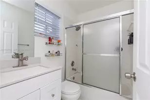 17006 NW 22nd St, Pembroke Pines, FL 33028 - Photo 27