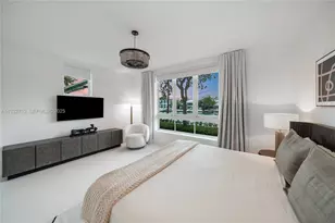 6109 W Laguna Dr W, Miami Beach, FL 33141 - Photo 69