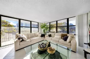 800 Parkview Dr, Hallandale Beach, FL 33009 - Photo 7