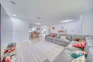 13220 SW 84th Ave, Pinecrest, FL 33156 - Photo 17