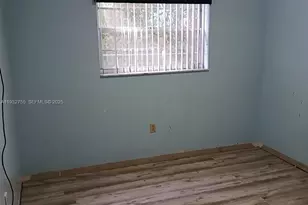 10210 SW 175th St, Miami, FL 33157 - Photo 9