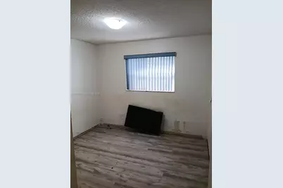 10210 SW 175th St, Miami, FL 33157 - Photo 11