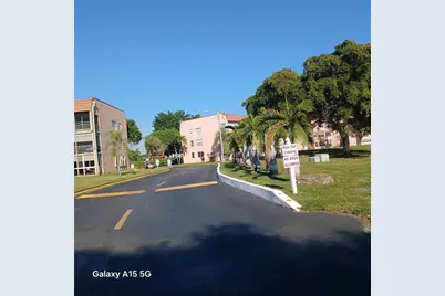 9601 Sunrise Lakes Blvd #106, Sunrise, FL 33322 - Photo 31