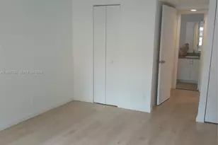 9601 Sunrise Lakes Blvd, Sunrise, FL 33322 - Photo 21