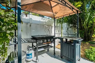 517 NE 2nd Pl, Dania Beach, FL 33004 - Photo 61