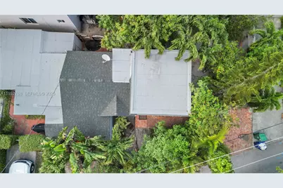 3375 SW 29th Ter #1, Miami, FL 33133 - Photo 17