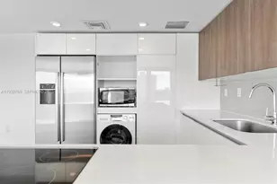 1025 92nd St, Bay Harbor Islands, FL 33154 - Photo 15