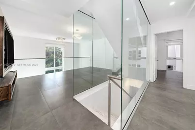 455 NE 39th St #202, Miami, FL 33137 - Photo 29