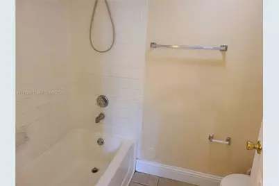 9983 S Nob Hill Ct #., Sunrise, FL 33351 - Photo 11