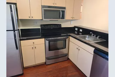 9983 S Nob Hill Ct #., Sunrise, FL 33351 - Photo 3