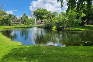 9983 S Nob Hill Ct, Sunrise, FL 33351 - Photo 25