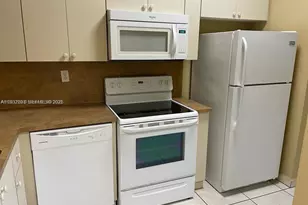 2920 SE 13th Rd, Homestead, FL 33035 - Photo 11