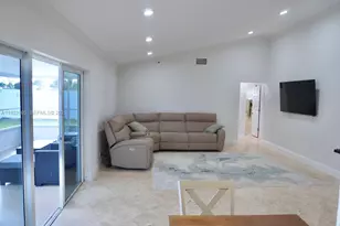 9549 Burlington Pl, Boca Raton, FL 33434 - Photo 11