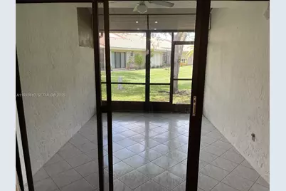 16606 Greens Edge Cir #87, Weston, FL 33326 - Photo 5
