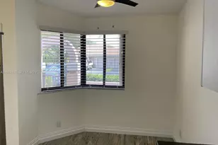 16606 Greens Edge Cir, Weston, FL 33326 - Photo 17
