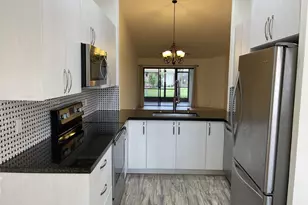 16606 Greens Edge Cir, Weston, FL 33326 - Photo 9