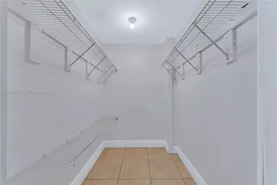 2185 NW 16th Ter #13, Miami, FL 33125 - Photo 5