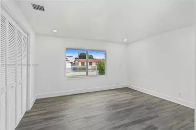 5658 SW 1st St, Miami, FL 33134 - Photo 37