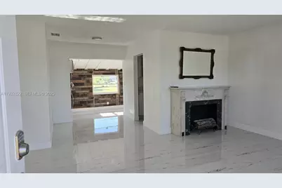 22335 Montrose Ave #22335, Port Charlotte, FL 33952 - Photo 3