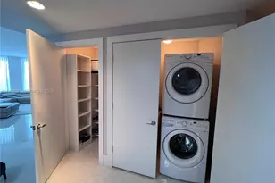 17301 Biscayne Blvd, North Miami Beach, FL 33160 - Photo 29