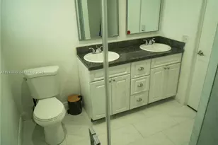 2524 SW 112th Ave, Miami, FL 33165 - Photo 17