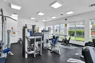 19101 NE 36th Ct, Aventura, FL 33180 - Photo 23
