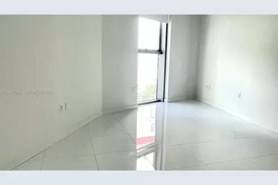 851 NE 1st Ave #412, Miami, FL 33132 - Photo 11