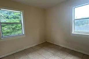 1087 NW 51st St, Miami, FL 33127 - Photo 7