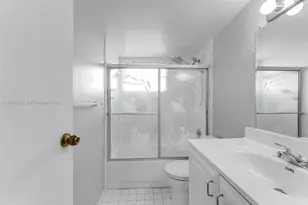 14180 SW 84th St, Miami, FL 33183 - Photo 15