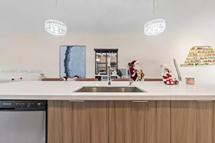 7809 NW 104th Ave, Doral, FL 33178 - Photo 7