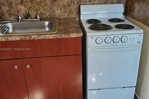 1449 NE 131st St, North Miami, FL 33161 - Photo 11