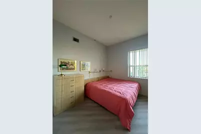 7472 La Paz Blvd #301, Boca Raton, FL 33433 - Photo 13