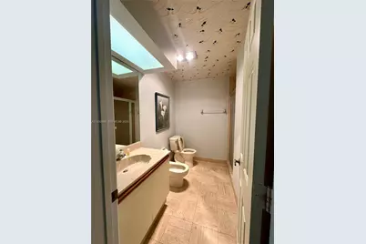 7472 La Paz Blvd #301, Boca Raton, FL 33433 - Photo 11