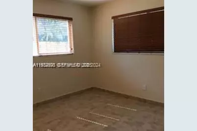 1324 NE 127th St #09, North Miami, FL 33161 - Photo 3