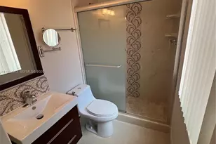 330 NW 114th Ave, Sweetwater, FL 33172 - Photo 7