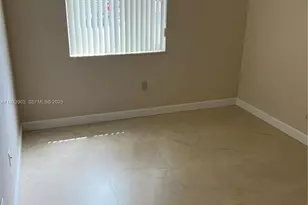 330 NW 114th Ave, Sweetwater, FL 33172 - Photo 9