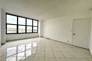 2500 Parkview Dr, Hallandale Beach, FL 33009 - Photo 9