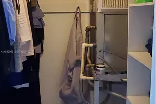 1720 Harrison St, Hollywood, FL 33020 - Photo 11