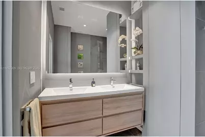 725 NE 22nd St #PH1A, Miami, FL 33137 - Photo 21