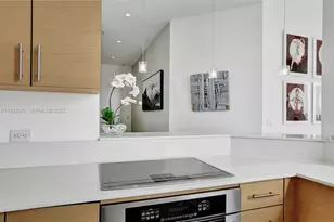 725 NE 22nd St, Miami, FL 33137 - Photo 27