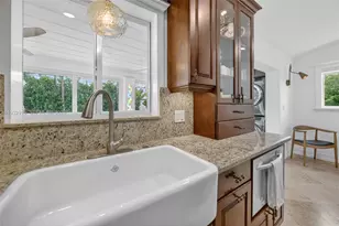 11260 SW 48th St, Miami, FL 33165 - Photo 13