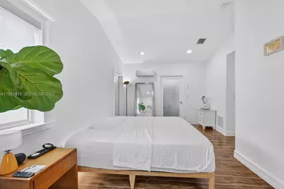 11260 SW 48th St, Miami, FL 33165 - Photo 23