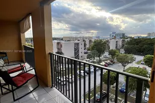 4717 NW 7th St, Miami, FL 33126 - Photo 7