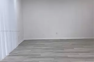 752 NW 208th Terrace, Pembroke Pines, FL 33029 - Photo 13