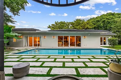 680 Buttonwood Ln, Miami, FL 33137 - Photo 61