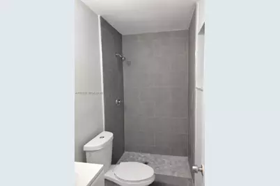 826 SW 5th Ct #1, Hallandale Beach, FL 33009 - Photo 5