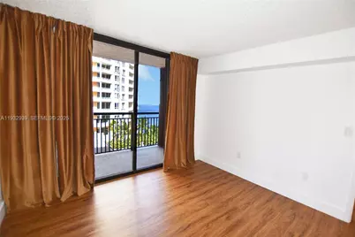 540 Brickell Key Dr #826, Miami, FL 33131 - Photo 9