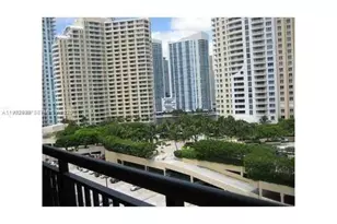 540 Brickell Key Dr, Miami, FL 33131 - Photo 33