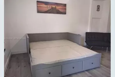 635 SW 16th Ave #3, Miami, FL 33135 - Photo 3