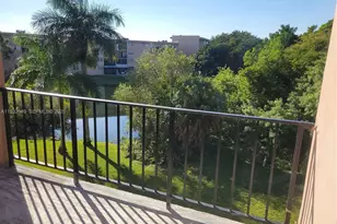 706 NW 87th Ave, Miami, FL 33172 - Photo 7